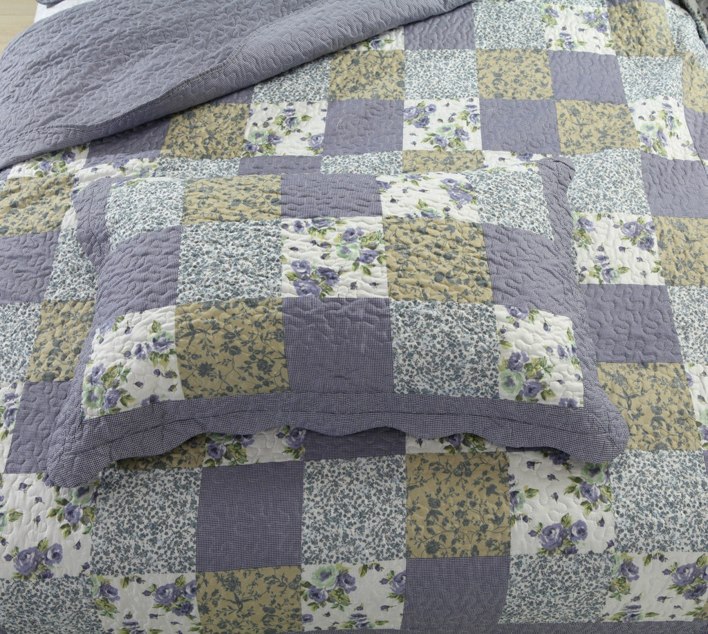 DaDa Bedding Cottage Blueberry Patch Floral Periwinkle Checkered Gingham Quilted Bedspread Set - Twin Size (LH1340) - DaDa Bedding Collection