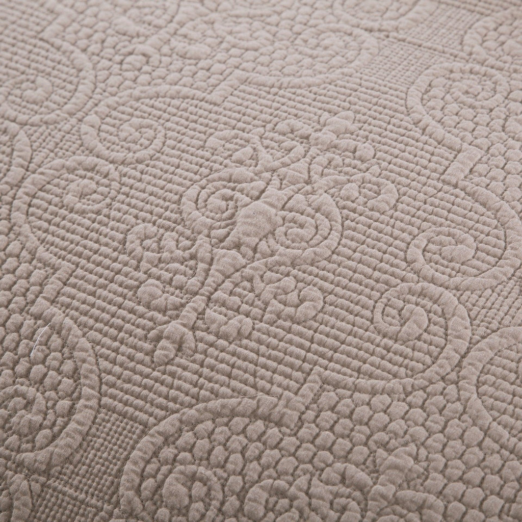 DaDa Bedding Neutral Taupe Beige Sandy Elegant Matelasse Cotton Quilted Bedspread Set (JHW-585) - DaDa Bedding Collection