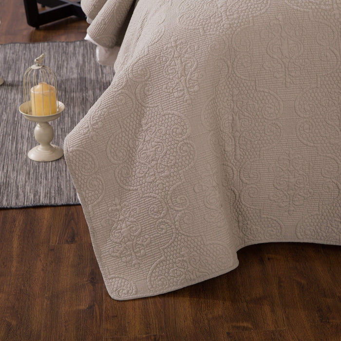 BEDSPREAD - DaDa Bedding Neutral Taupe Beige Sand Dollar Elegant Floral Cotton Quilted Bedspread Set (JHW-585) - DaDa Bedding Collection