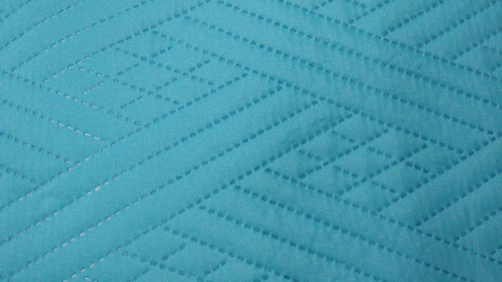 DaDa Bedding Gentle Wave Turquoise Teal Blue Lagoon Lightweight Quilted Bedspread Set (LH3000) - DaDa Bedding Collection