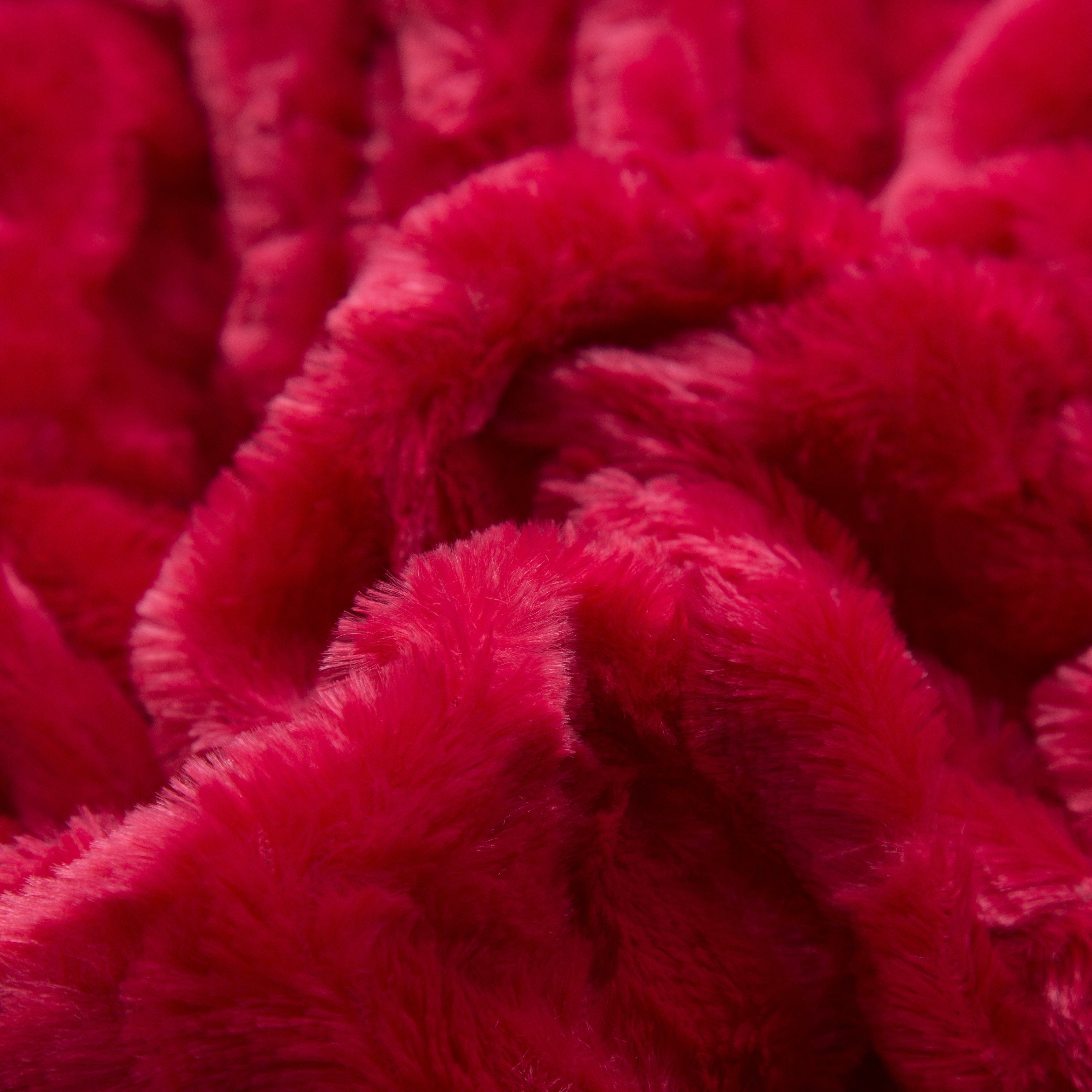 DaDa Bedding Luxury Romantic Red Lovely Hearts Dreamy Plush Faux Fur Throw Blanket (19) - DaDa Bedding Collection