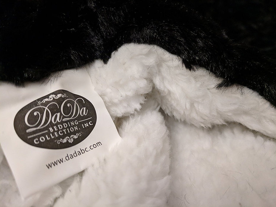 DaDa Bedding Luxury Midnight Black Sherpa Backside Faux Fur Throw Blanket (3) - DaDa Bedding Collection