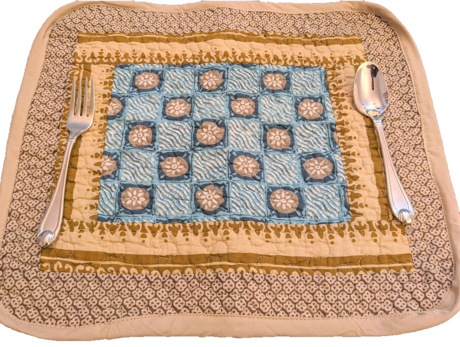 DaDa Bedding Set of 6-Pieces Hand-Made Placemats Cotton Bohemian Gallery of Roses Patchwork Floral Table Mats (JHW-546) - DaDa Bedding Collection