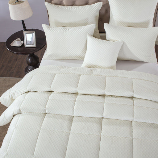 DaDa Bedding Dreamy Soft Velvet Ivory White Plush Velour Tufted Quilted Comforter Set (JHW861) - DaDa Bedding Collection