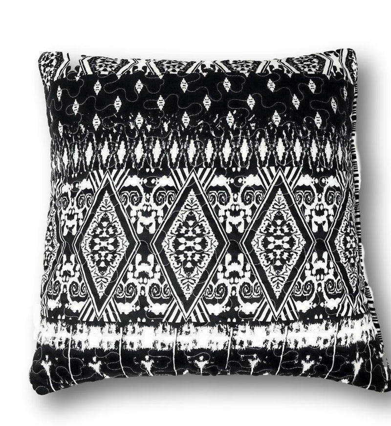 DaDa Bedding Aztec Black & White Diamonds Throw Pillow Covers - 18" x 18" 2-Pack (C14800-1-CC) - DaDa Bedding Collection