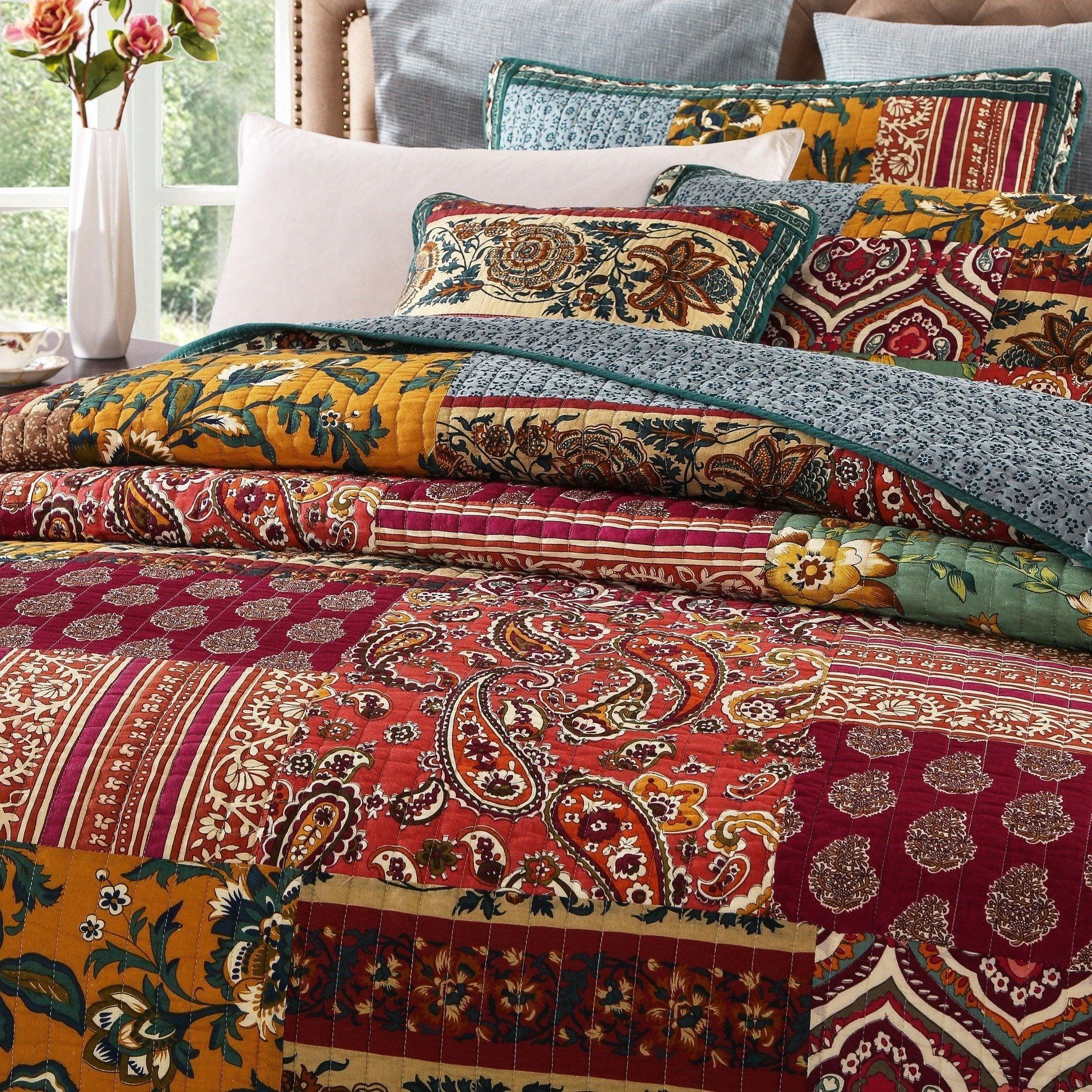 DaDa Bedding Dark Elegance Bohemian Floral Cotton Patchwork Bedspread Set (JHW-550) - DaDa Bedding Collection