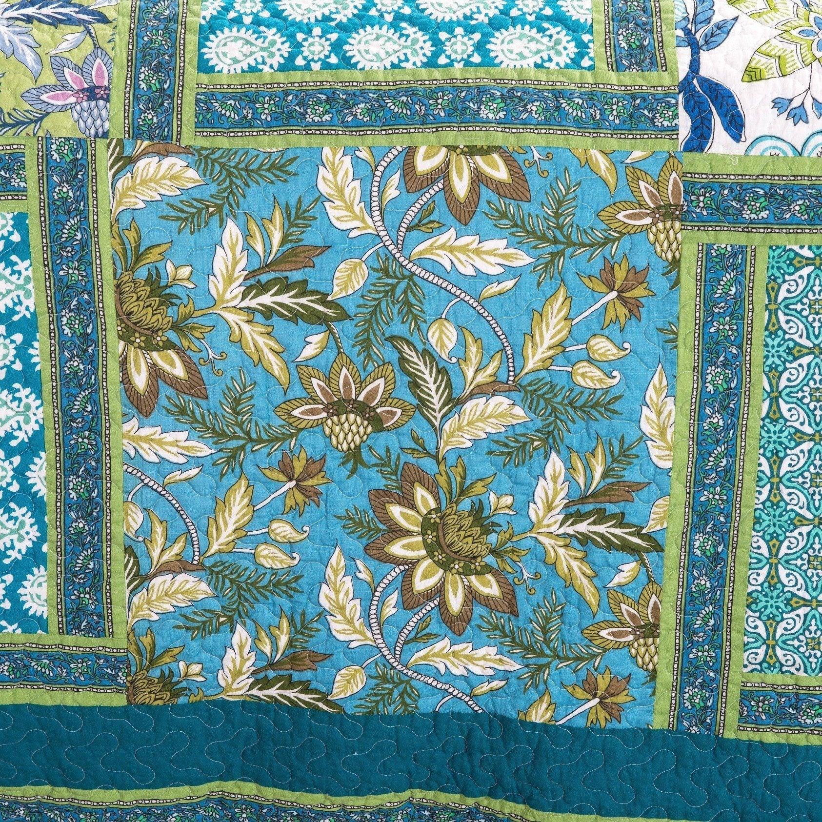 Greek Mediterranean Fountain Bohemian Cotton Patchwork Bedspread Quilt Set - DaDa Bedding Collection