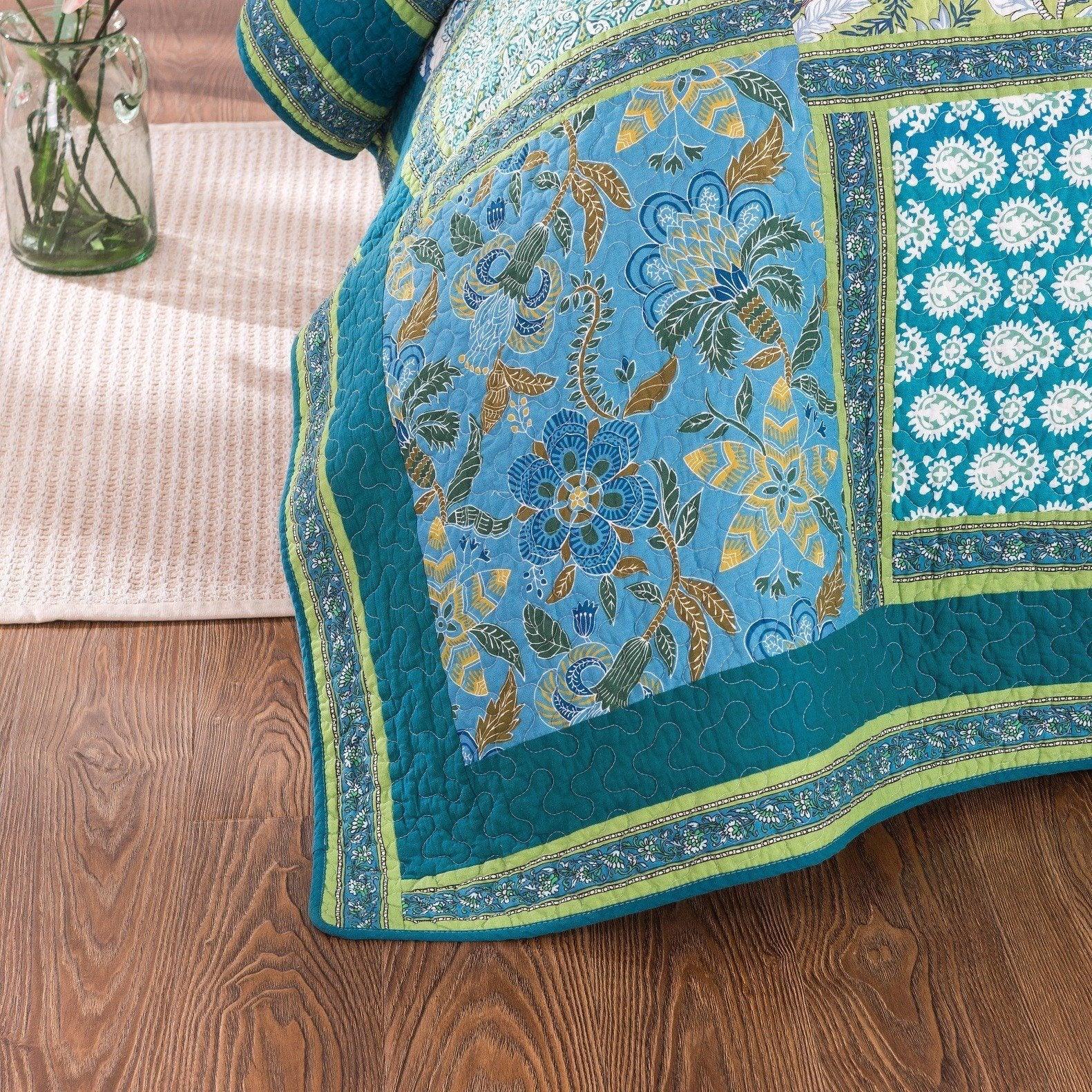 Greek Mediterranean Fountain Bohemian Cotton Patchwork Bedspread Quilt Set - DaDa Bedding Collection