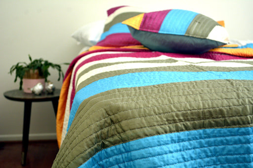 DaDa Bedding Suburban Striped Metallic Shiny Colorful Bedspread Set - Twin (DXJ106215) - DaDa Bedding Collection