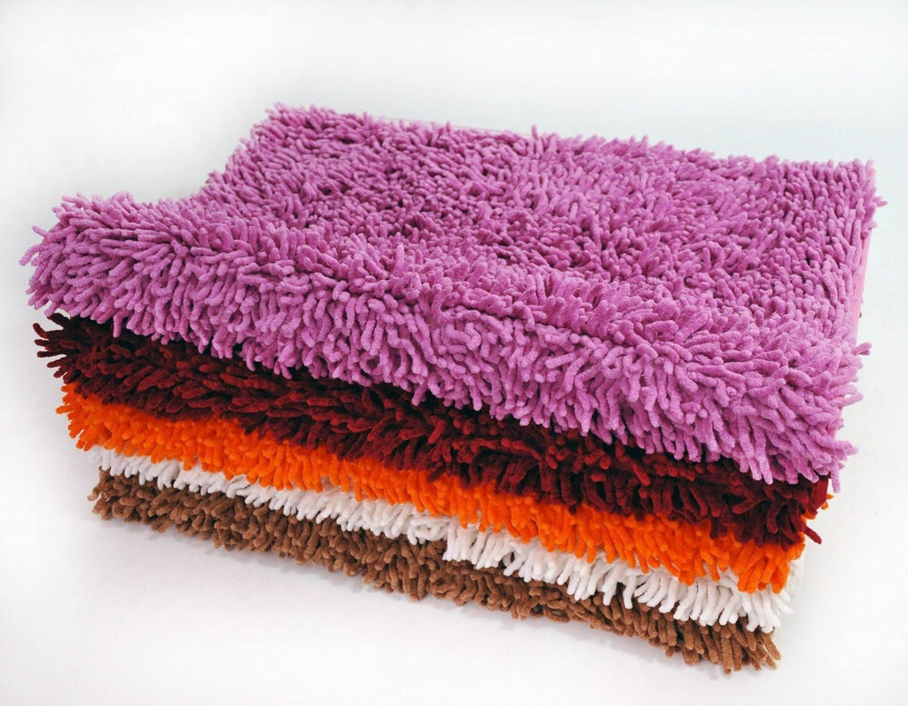 DaDa Bedding Fuchsia Magenta Pink Shaggy Soft Chenille Noodle Carpet Rug Bath Mat - DaDa Bedding Collection