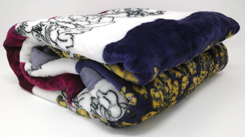 DaDa Bedding Botanical Floral Striped Carnations Mink Flannel Fleece Throw Blanket (XY9829) - DaDa Bedding Collection