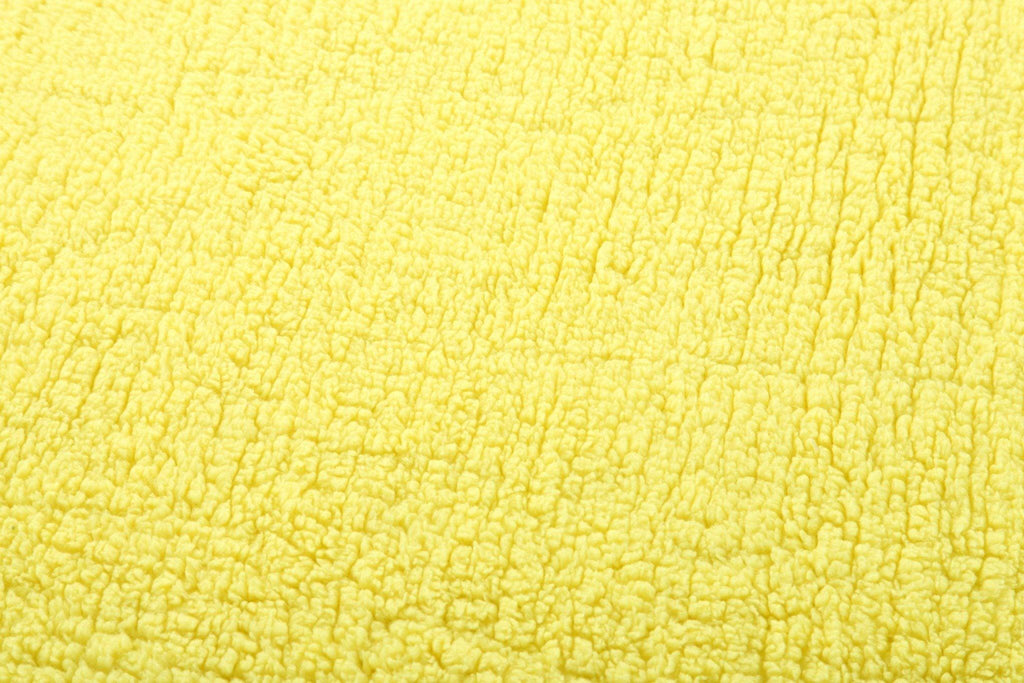 DaDa Bedding Happy Sunny Yellow Bright Quilted Ultra Sonic Reversible Throw Blanket Bedspread (BJ0107) - DaDa Bedding Collection